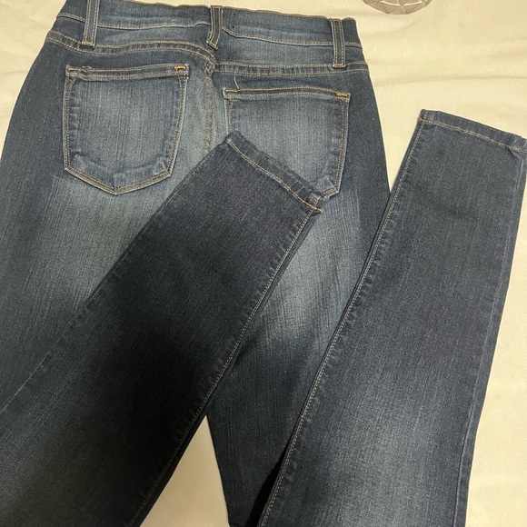 Judy Blue women’s Skinny jeans - Picture 2 of 9